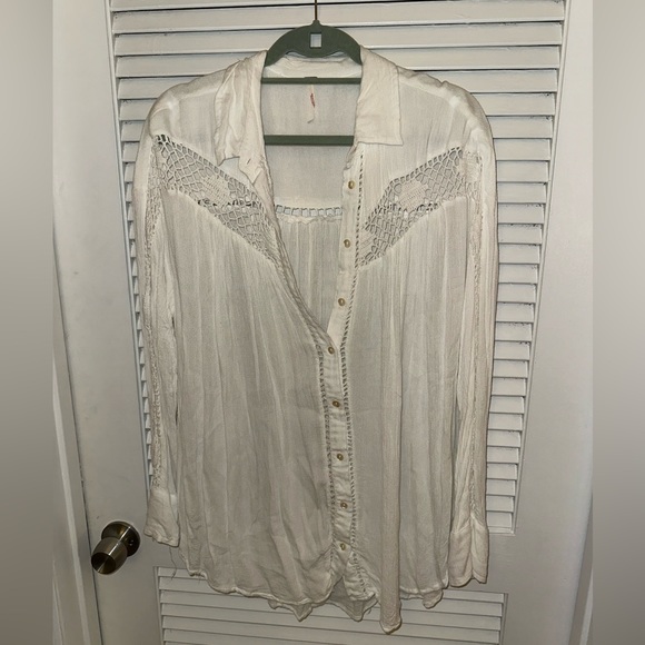 Free people white button up blouse with crochet detail - Picture 1 of 1